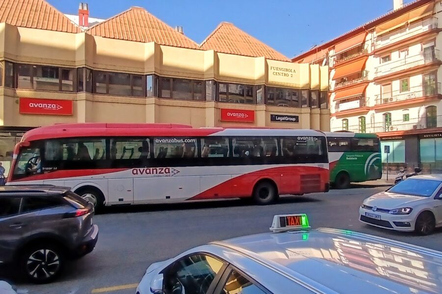 Lawyers oppositeb Fuengirola bus station, English speaking